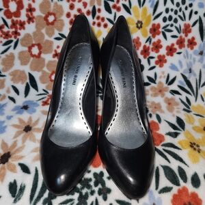 Gianni Bini Black Heels